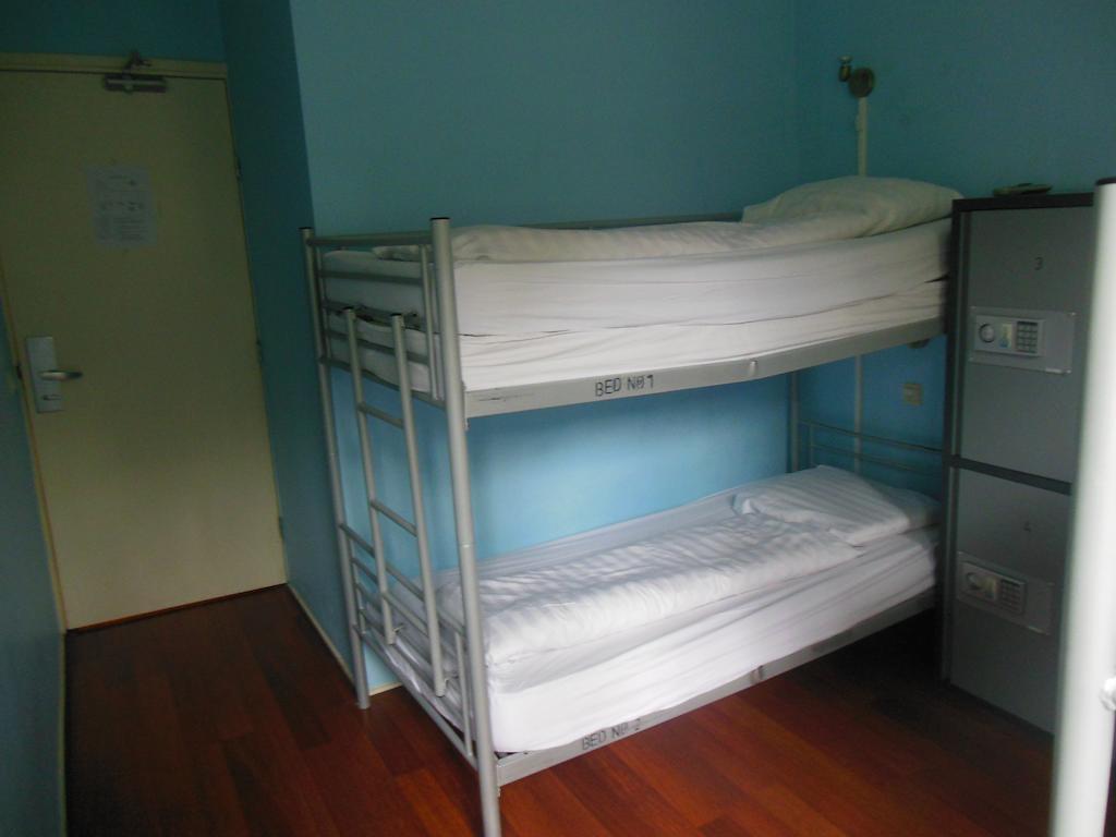 Hostal Sleep-inn *