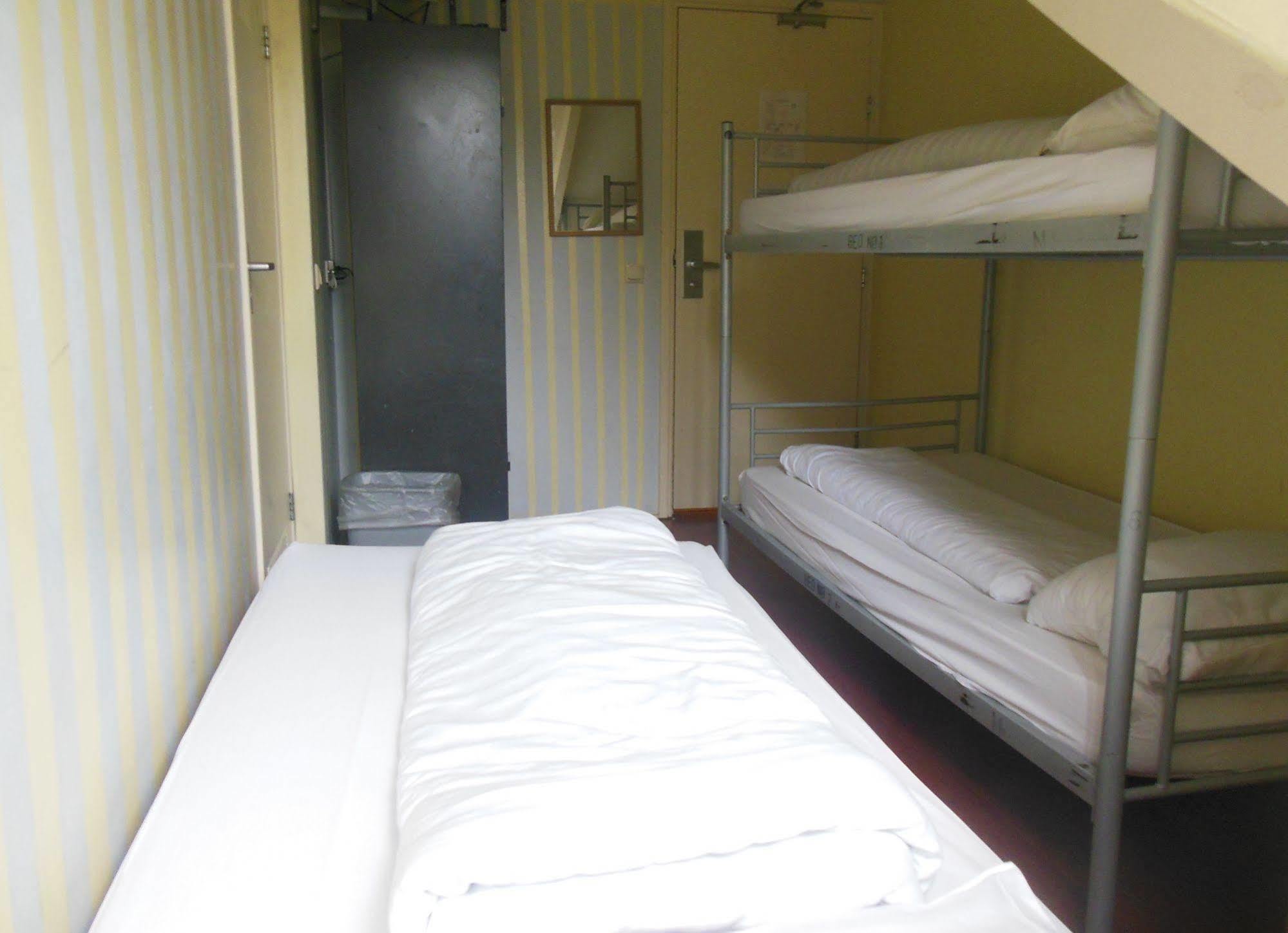 Sleep-inn Hostal