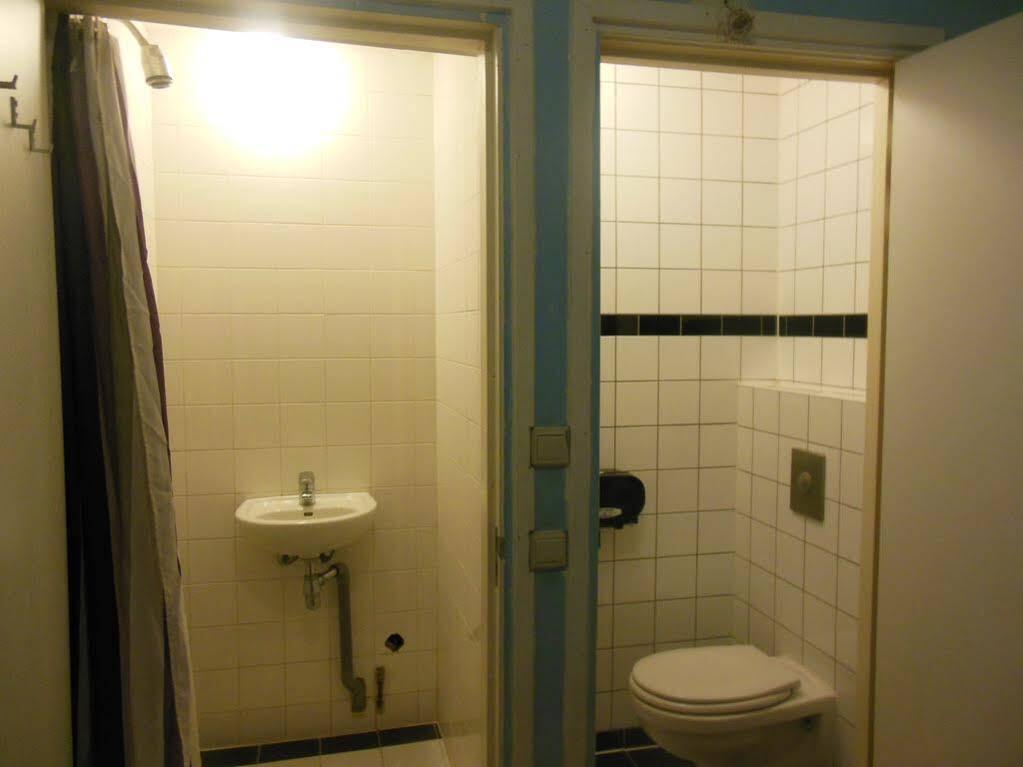 Sleep-inn Hostal Ámsterdam